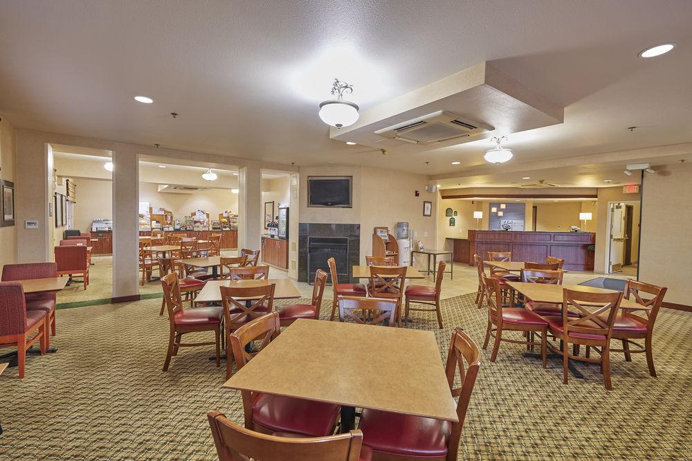 La Quinta Inn & Suites By Wyndham スプリングフィールド エクステリア 写真
